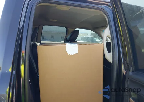 2017 Ram 1500 Sport из США, поврежденный, VIN 1C6RR6HT0HS547548